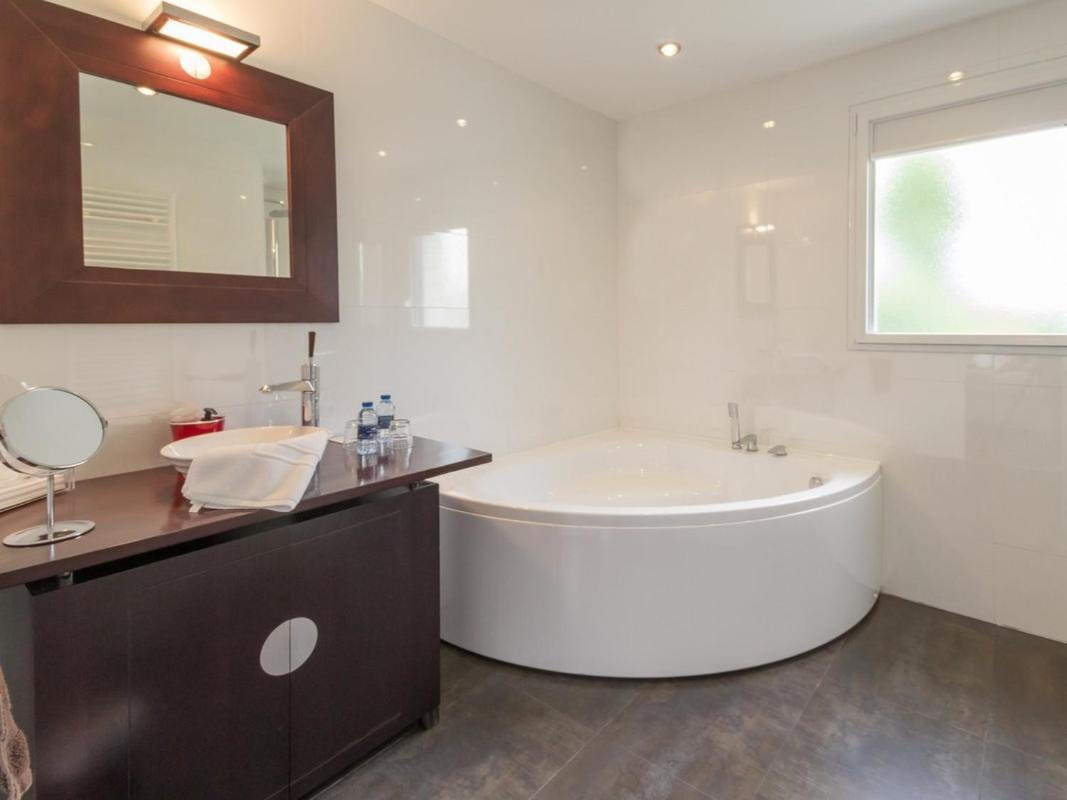 Au Pre Carre Hotel Plumergat Room photo